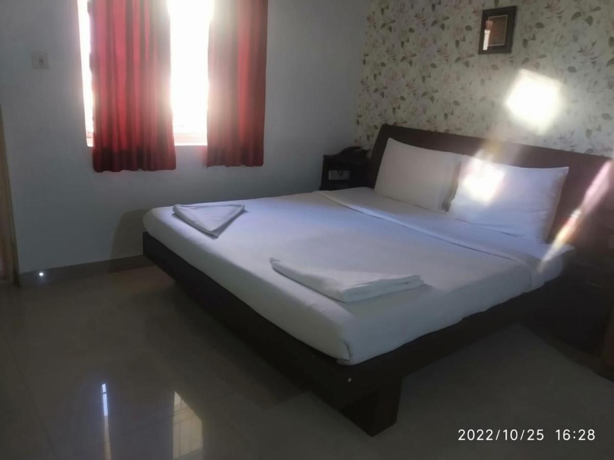 The Green Path Eco Hotel Μπανγκαλόρ Εξωτερικό φωτογραφία